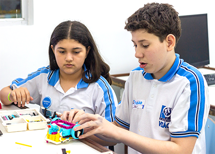 Colégio Visão Recife | Escola em Recife | Colégio Recife | Notícia | Robótica na escola: um caminho para o pensamento crítico e inovador